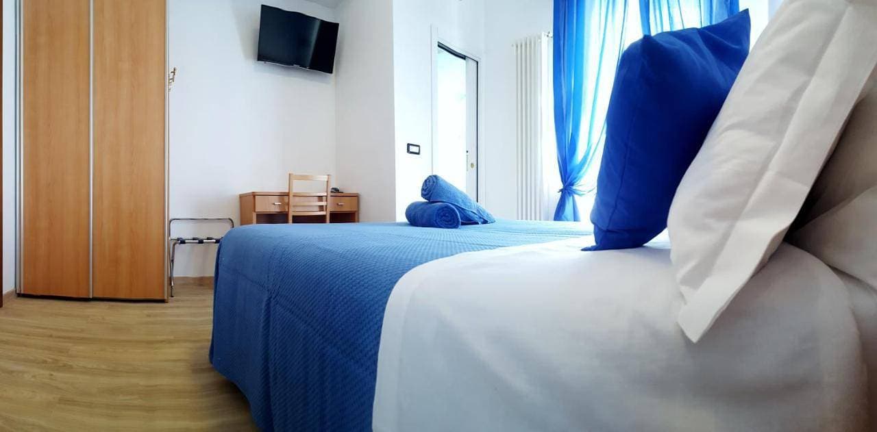 Foto 9 von 57: Double Room with Balcony