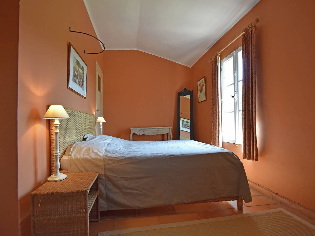 Foto 13 von 41: Großes Ferienhaus mit Pool im Var.