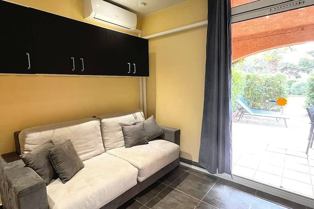 Foto 5 von 16: Cosy studio with terrace 100m from the beach
