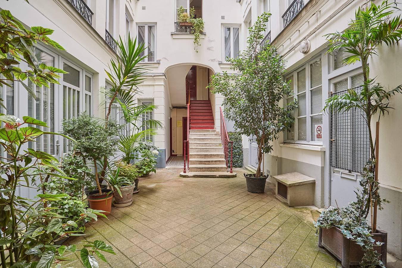 Foto 9 von 16: Charming Apartment Center of Paris