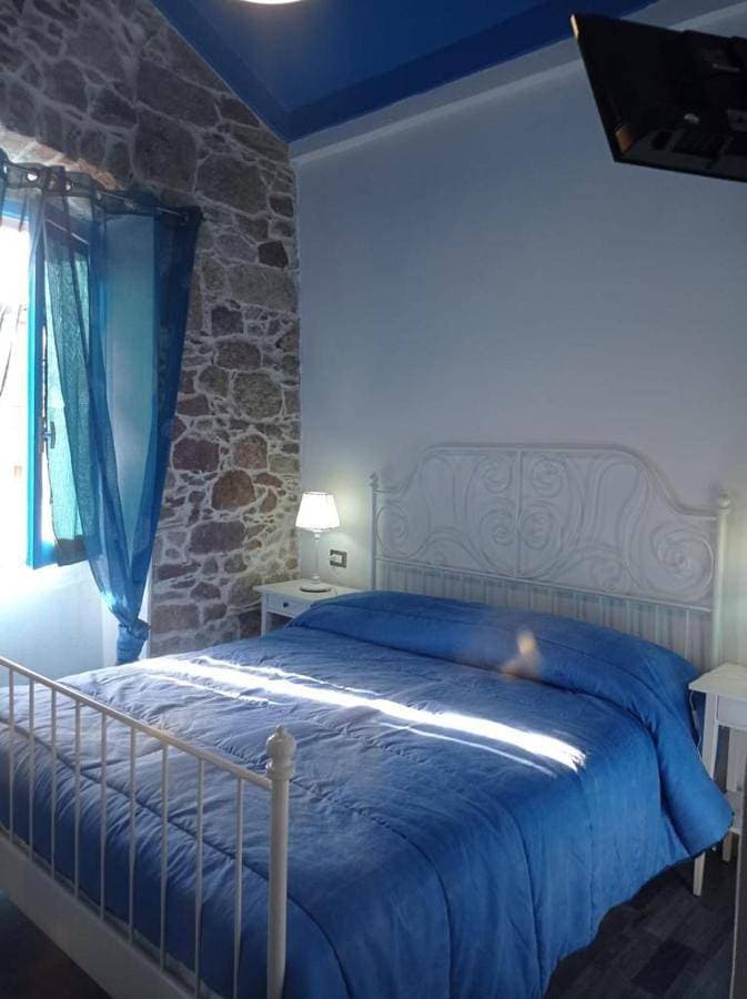 Foto 2 von 9: Double Room with Private Bathroom