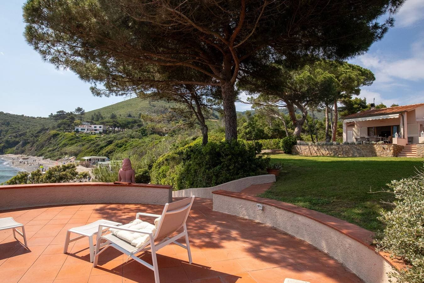 Foto 11 von 79: Villa für 12 Personen mit Garten