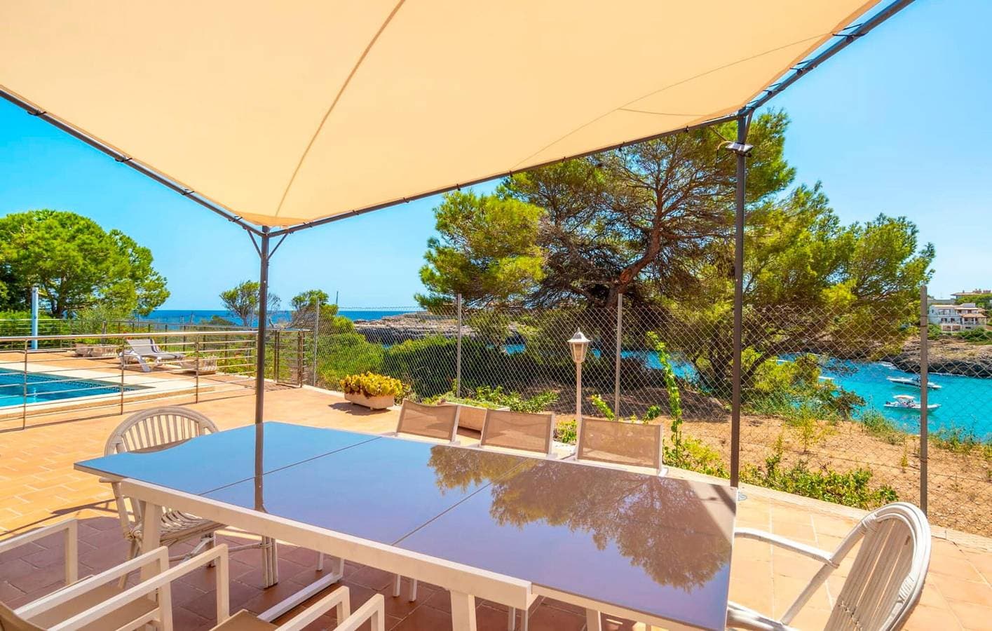 Foto 5 von 36: Apartment mit Meerblick, Terrasse, AC, Küche und Grill