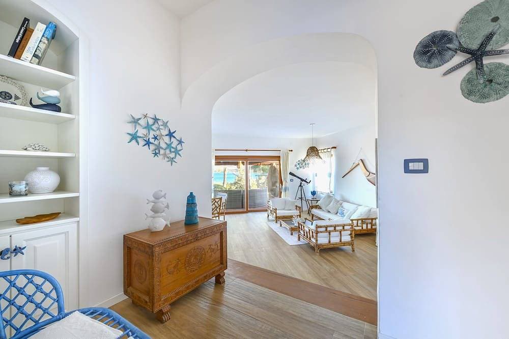 Foto 9 von 30: Villa Gaviel, Villa mit Zugang zum Meer