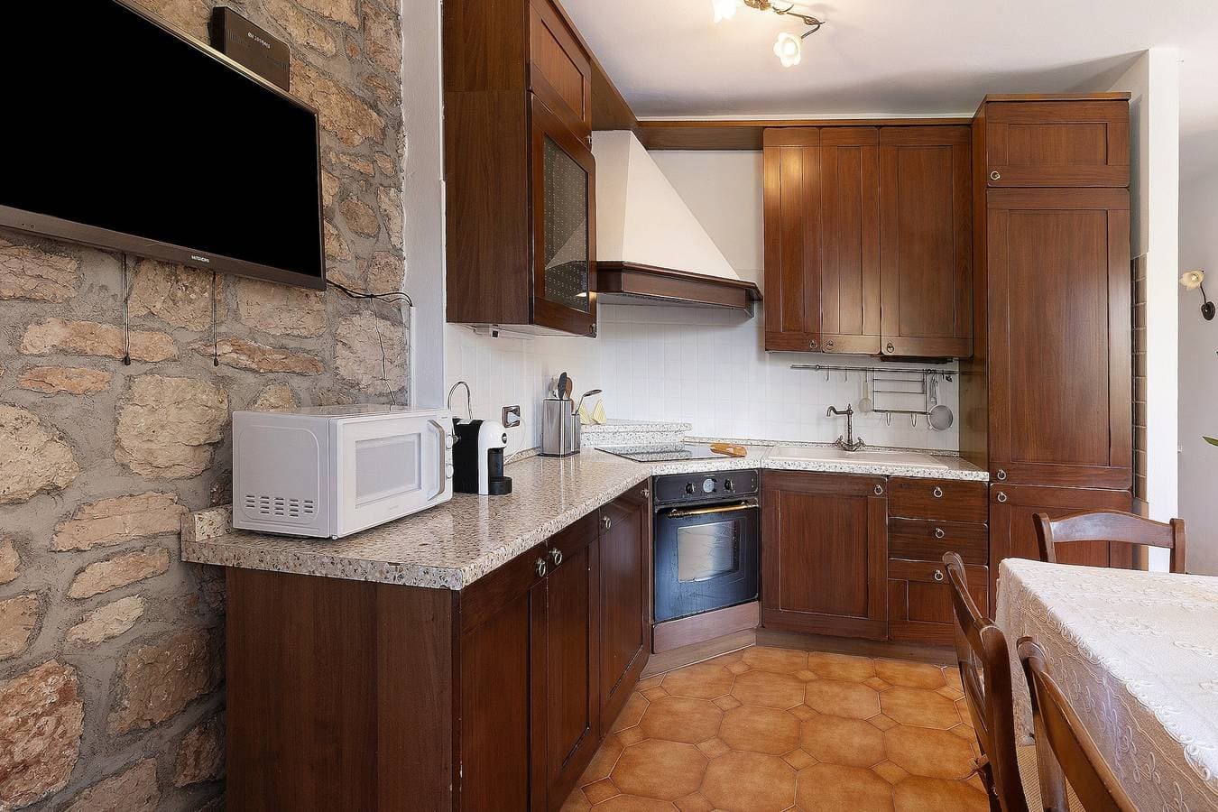 Foto 8 von 31: Ferienhaus 'Villetta Singola' mit Seeblick, privater Terrasse und Wi-Fi