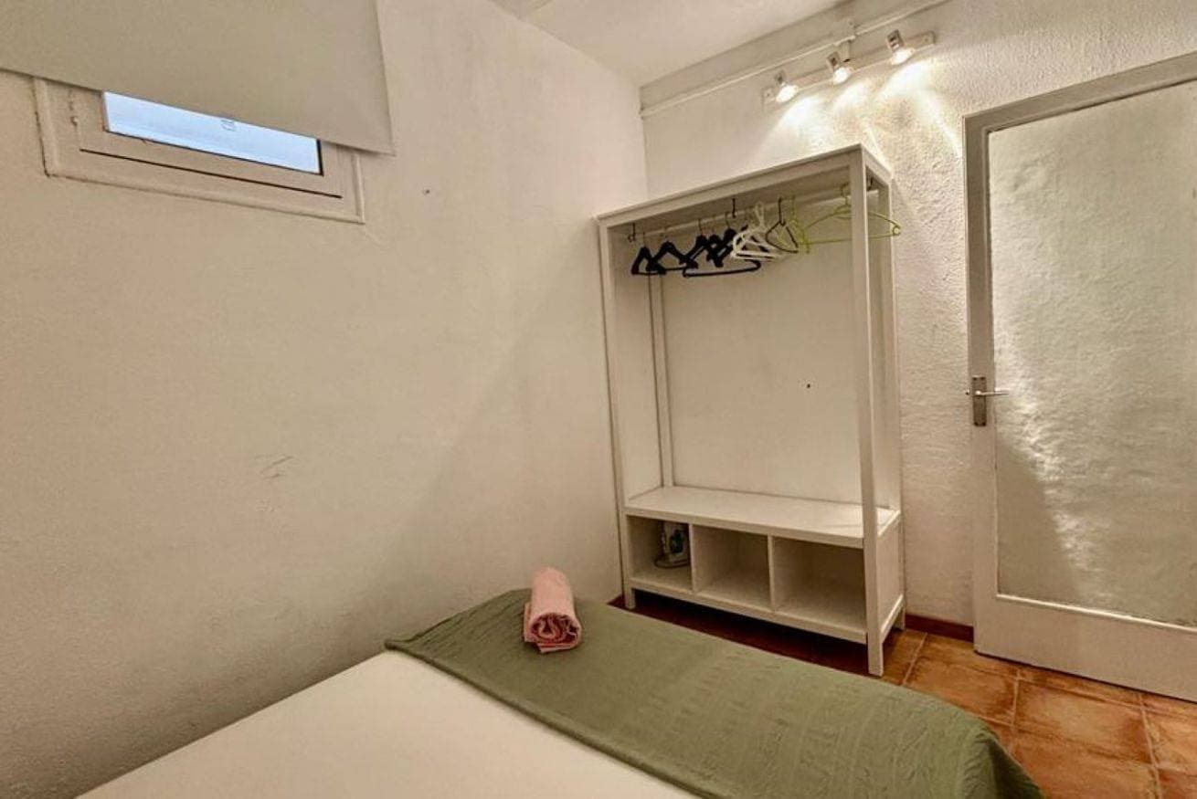 Foto 9 von 17: Cozy Ploblesec Apartment