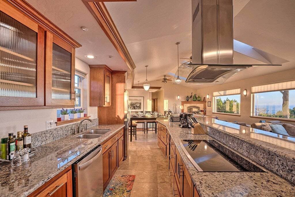 Foto 6 von 31: Crescent City Getaway w/ Panoramic Ocean Views!