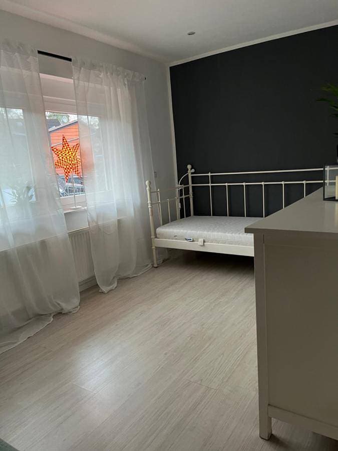 Foto 3 von 14: Three-Bedroom Holiday Home