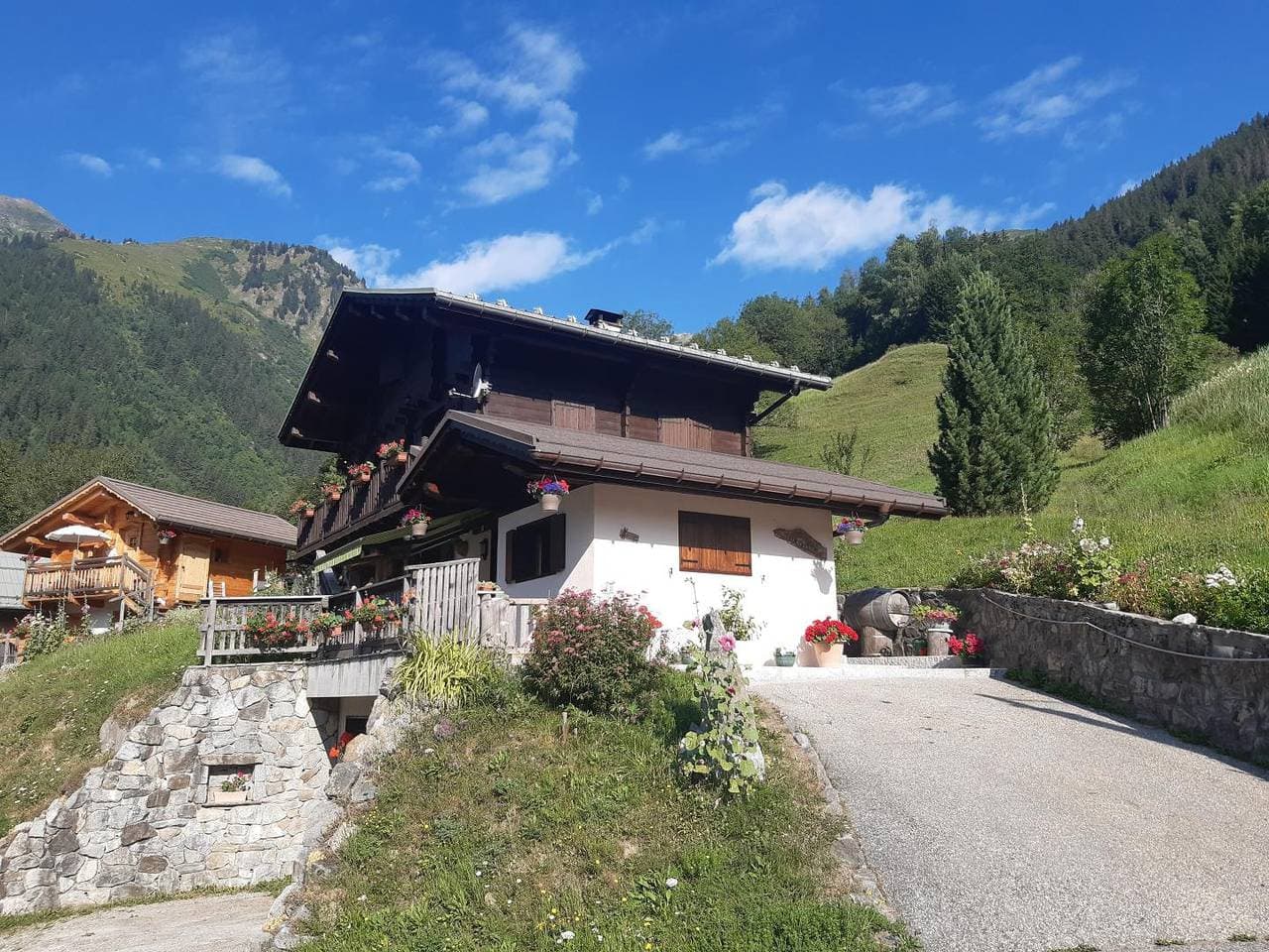 Foto 2 von 31: Le Nid D' Aigle