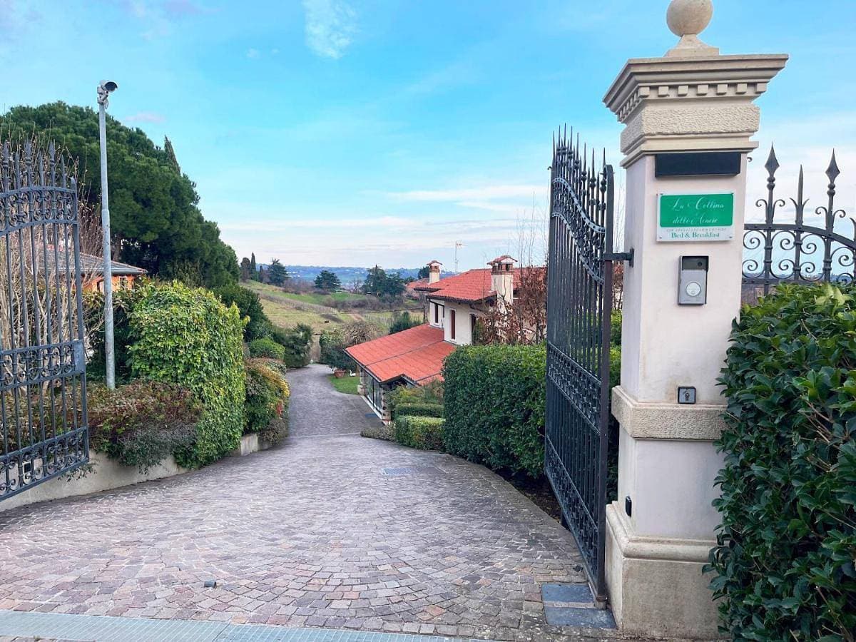 La Collina delle Acacie - Natura, Relax & Panorama 1