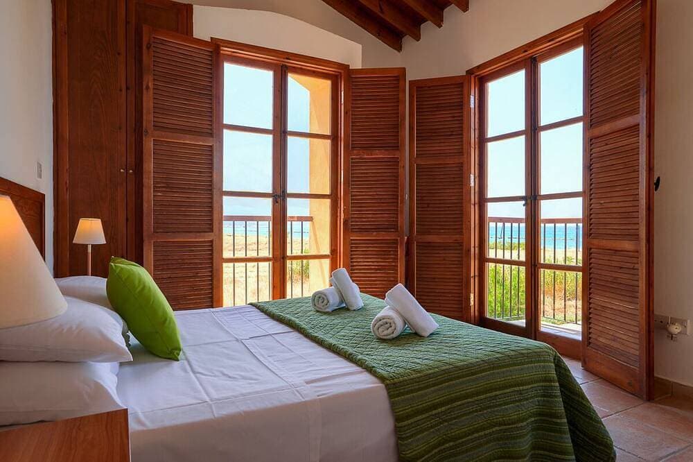 Foto 2 von 30: 2 bdr Villa mit privatem Pool, am Strand