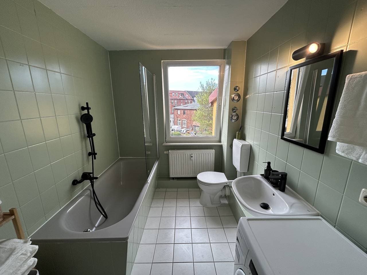 Foto 4 von 14: Apartment „Stadtloft am Schillerpark“ mit WLAN