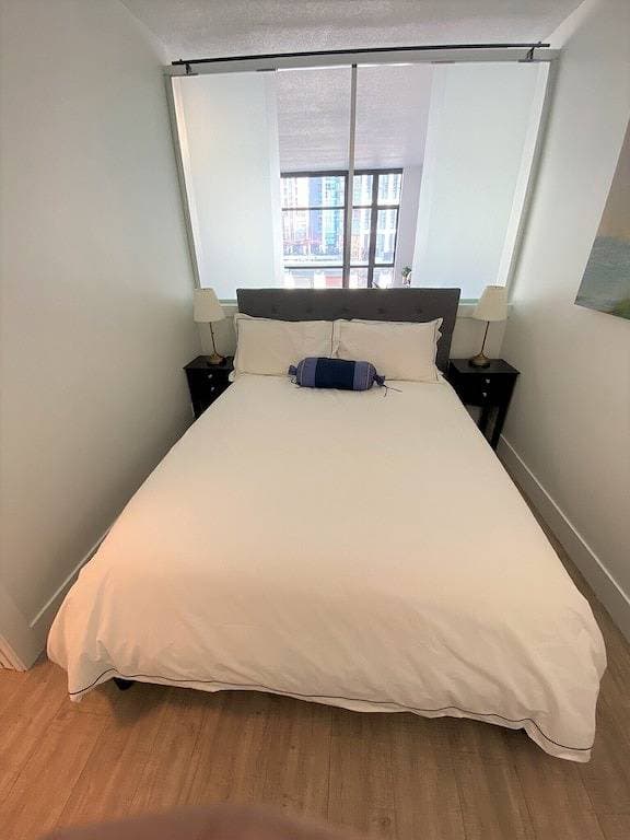 Foto 13 von 28: Vancouver Downtown City view 1 Bedroom & Flex Apartment