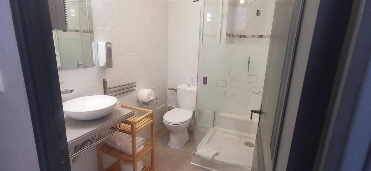 Foto 11 von 12: Standard Double Room - Upper Floor