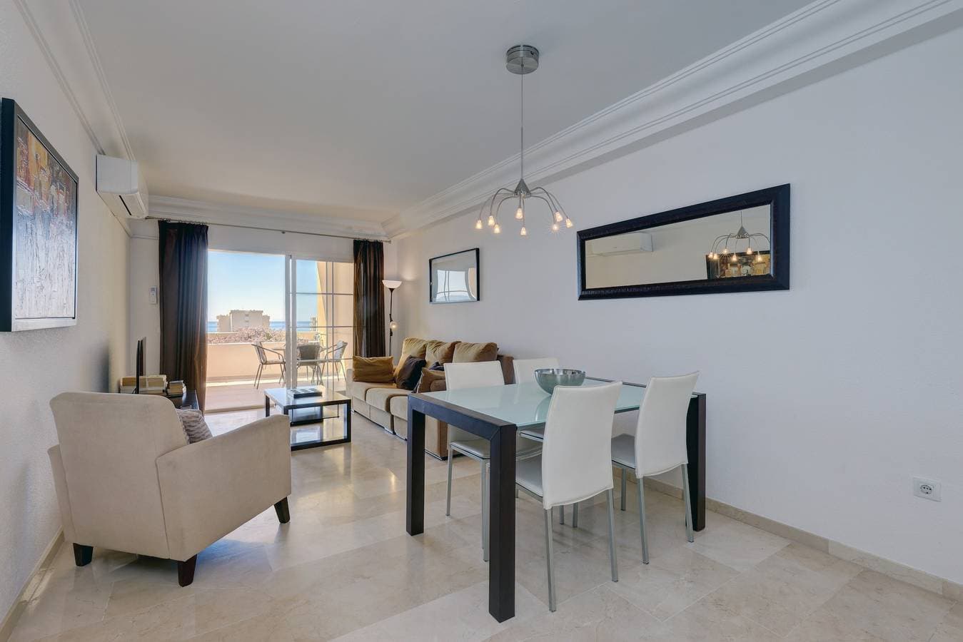 Foto 13 von 29: Geräumige Ferienwohnung 'Puerto Alto' mit Meerblick, Gemeinschaftspool und WLAN