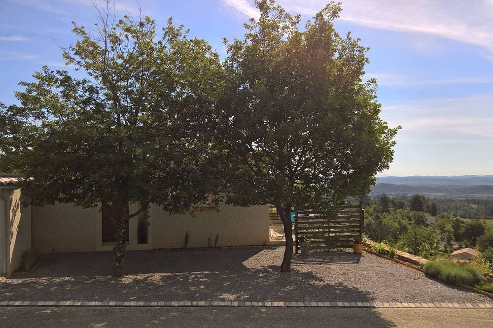 Foto 10 von 30: Tolles Haus, Pool und Panoramablick. Charakterdorf, südliche Ardèche.
