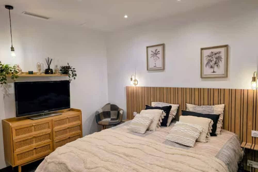 Foto 2 von 30: Exceptional sea view villa with pool