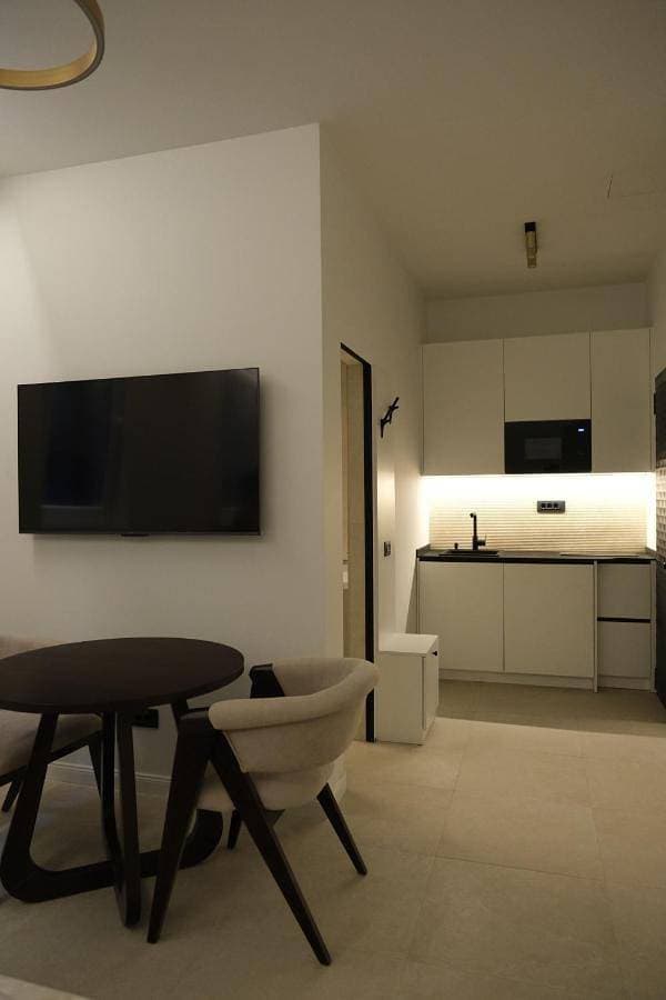 Knez Mihailova apartment, City center 1