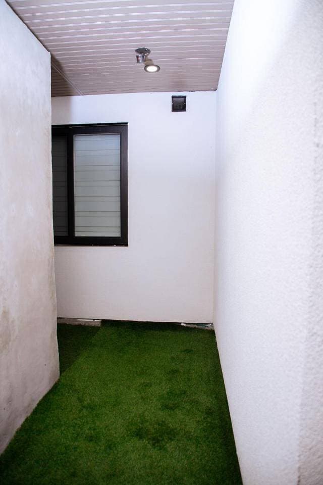Foto 10 von 20: Two-Bedroom Apartment