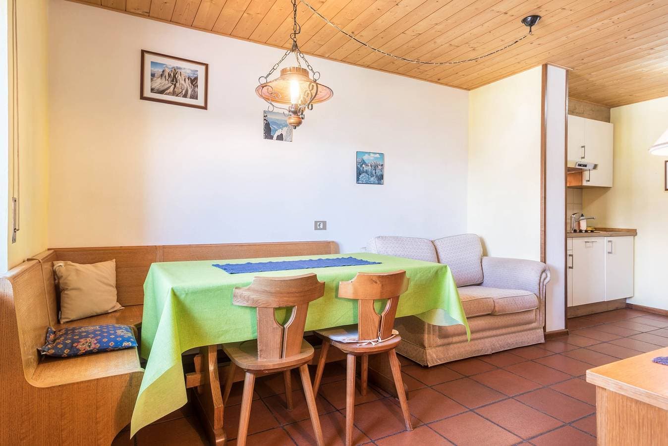 Foto 6 von 24: 'Pension Sonia Apartment 104' mit Bergblick, Garten und WLAN