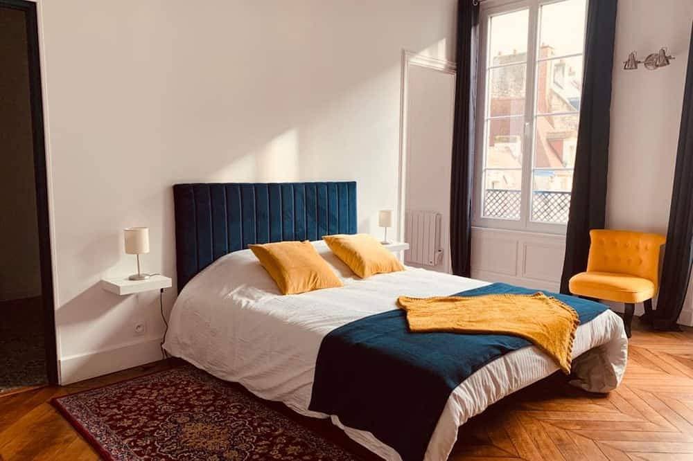 Apartment-Deluxe-Eigenes Badezimmer-Blick auf das Wahrzeichen 1
