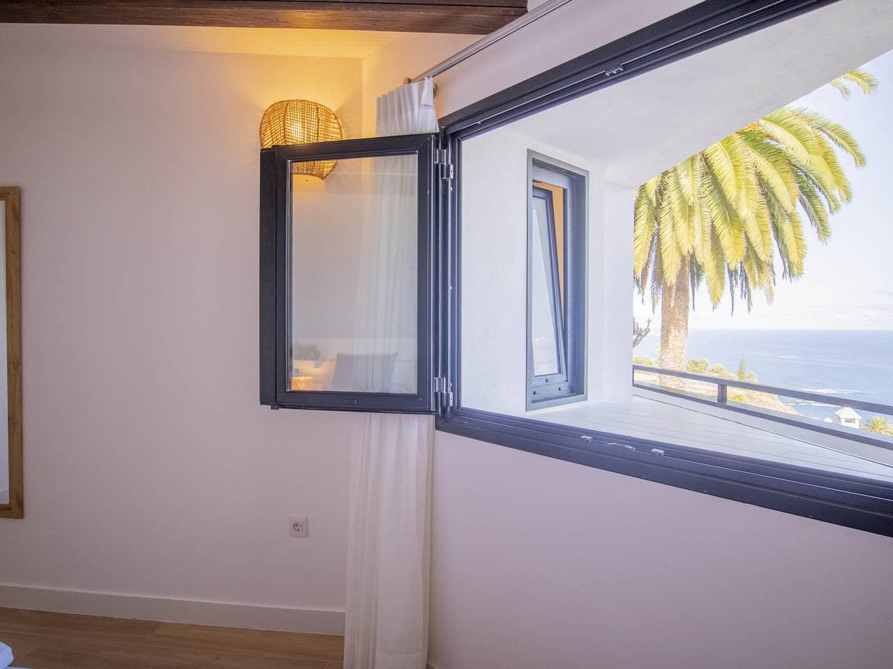 Foto 12 von 26: Apartment mit Meerblick und Privater Terrasse