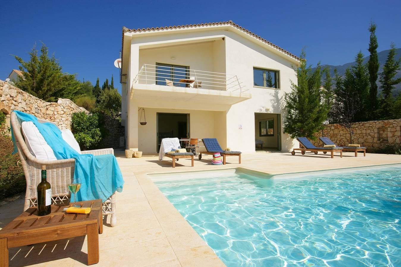 Villa Porfyra Ideales Resort 1