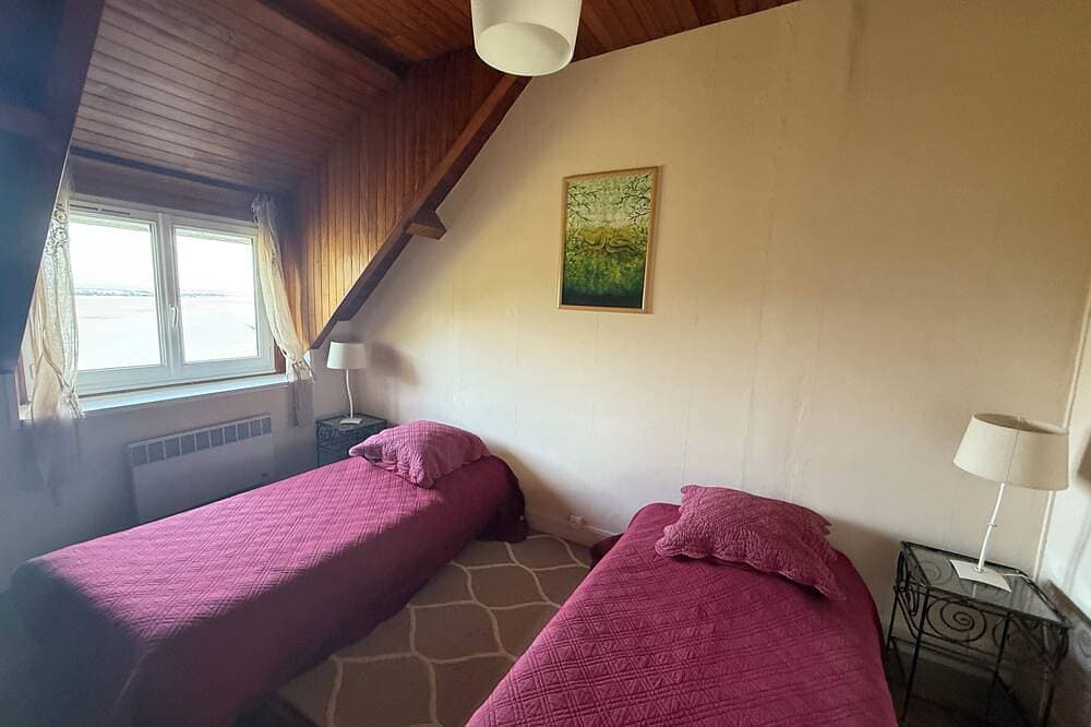 Foto 4 von 24: Villa \"Le Roc\" des falaises, panoramic view, facing the bay of Mt St Michel