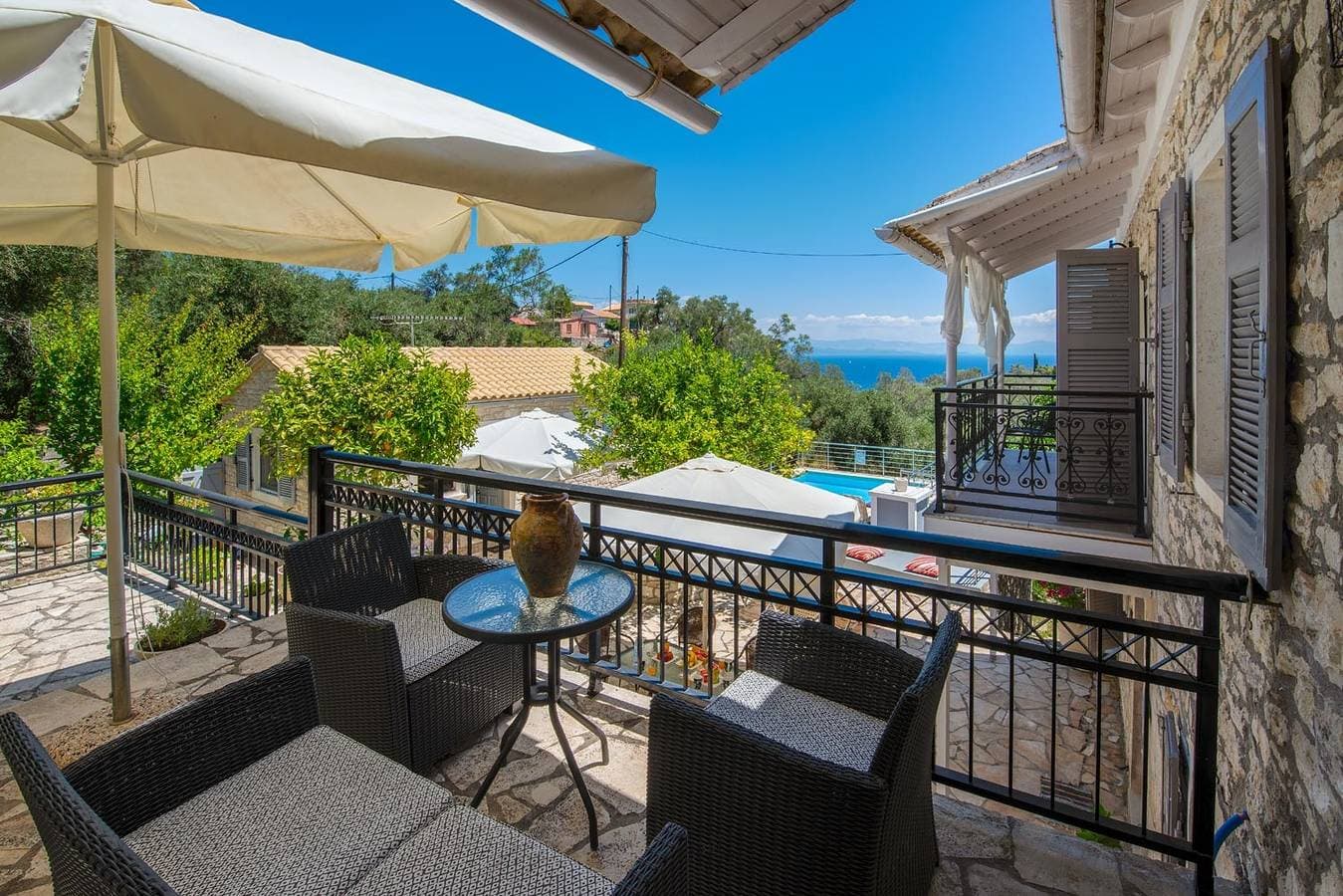 Foto 7 von 24: Villa für 8 Personen mit Meerblick