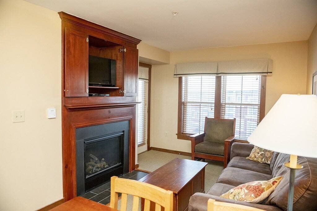 Foto 10 von 36: 1-Zimmer Allegheny Springs | Keine Resortgebühr | Ski-In/Out | Schlafmöglichkeiten für 4