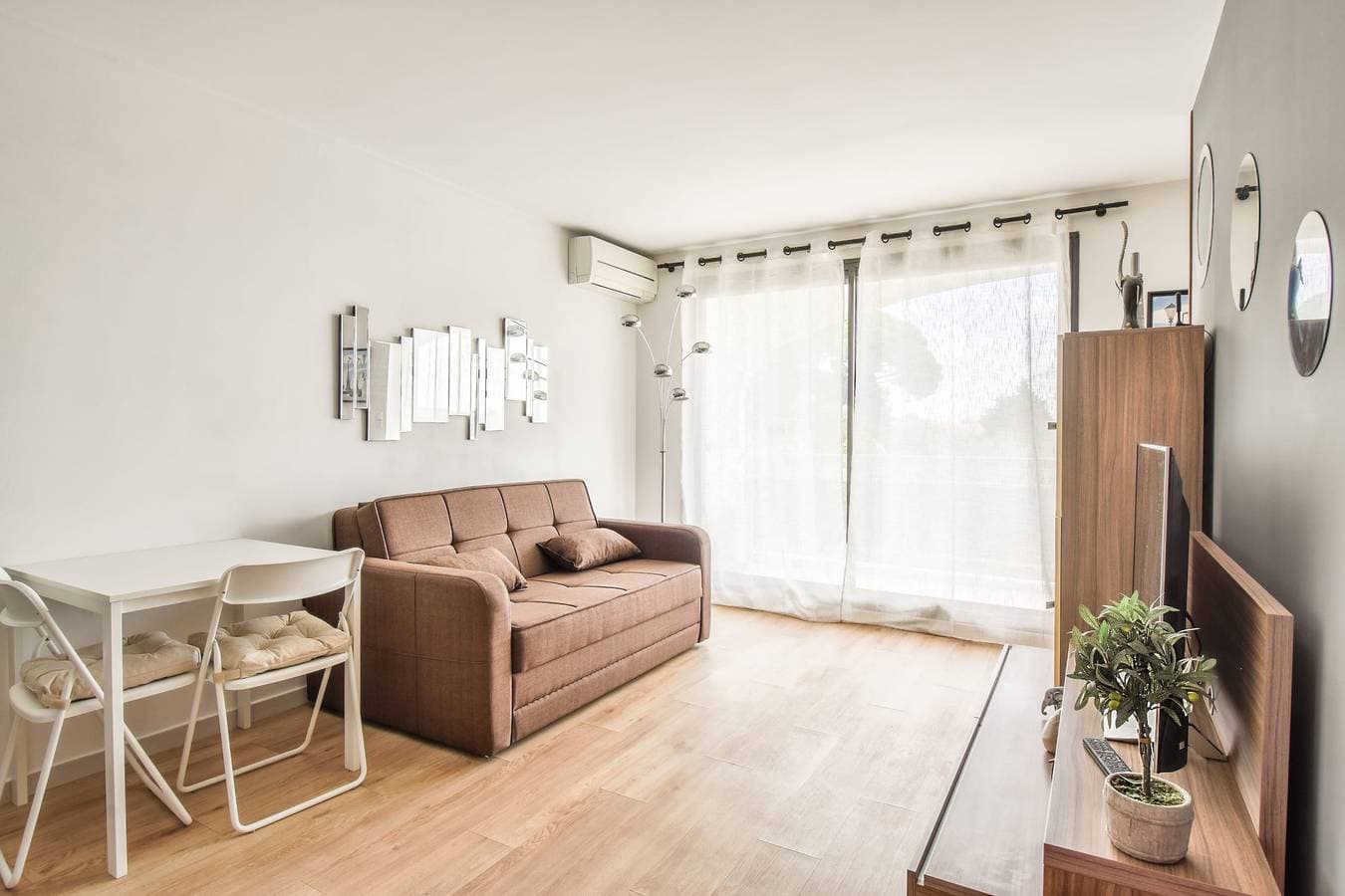 Foto 5 von 28: Apartment with terrace and garage in St-Laurent
