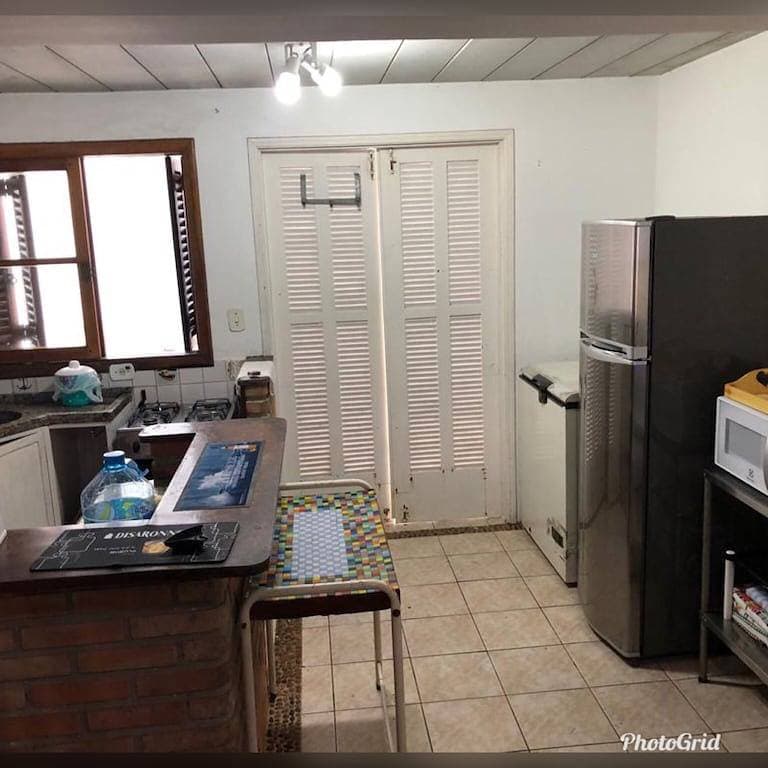 Foto 5 von 19: Haus vor dem Strand Sununga, für Familien geeignet. komplette Struktur