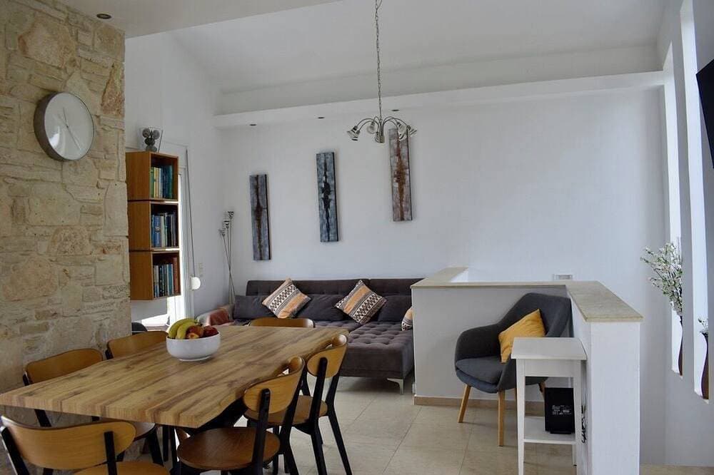 Foto 9 von 30: Abgeschiedene Villa für 6 Personen, privater Pool und Garten, vollklimatisiert, in der Nähe des Dorfes