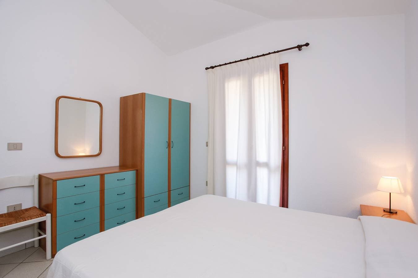 Foto 9 von 17: Ferienhaus „Mirtagru Appartamento Dell'Oleandro“ mit Garten, 2 privaten Terrassen & WLAN