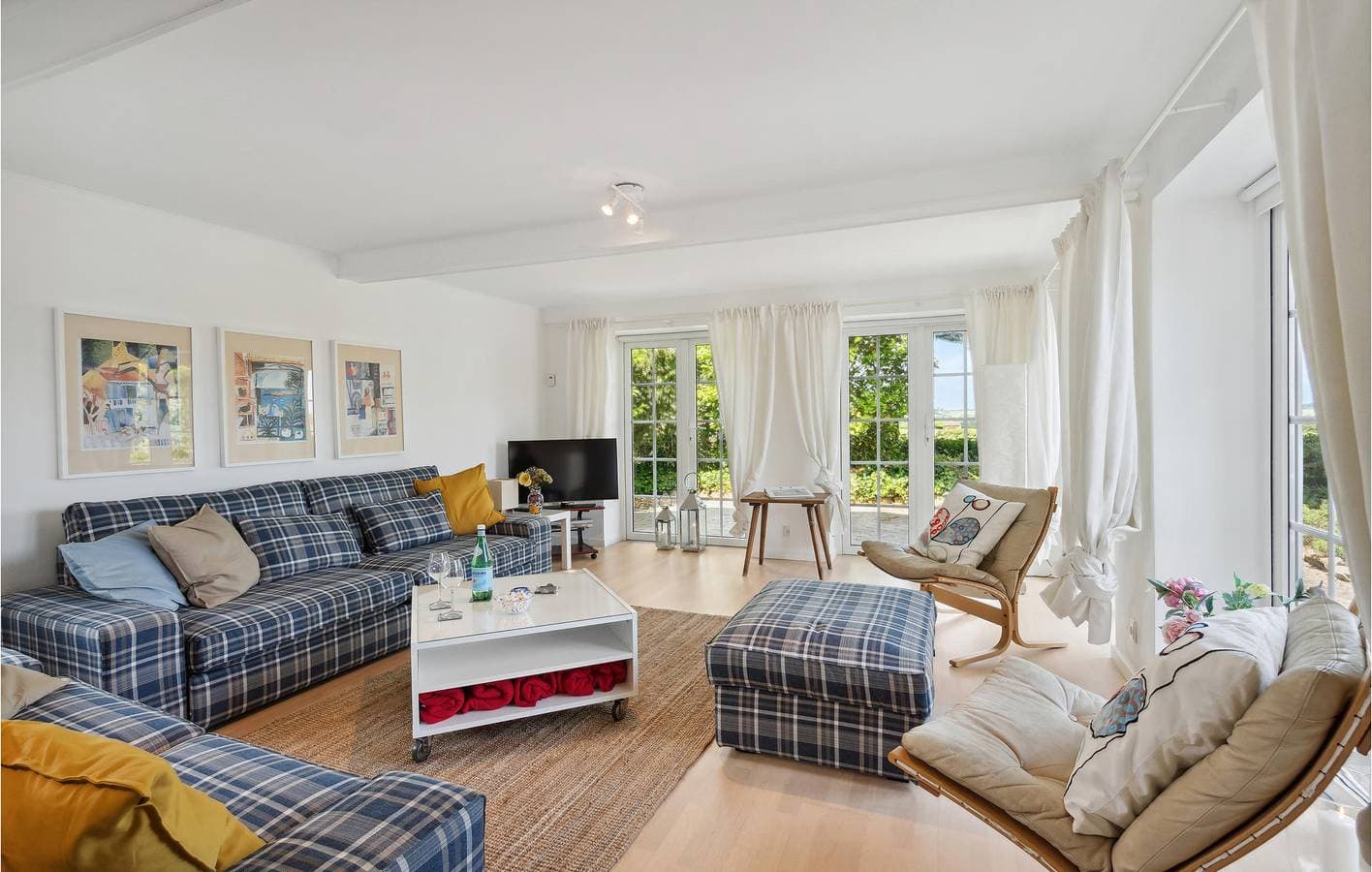 Foto 8 von 34: Ferienhaus für 6 Personen mit Terrasse