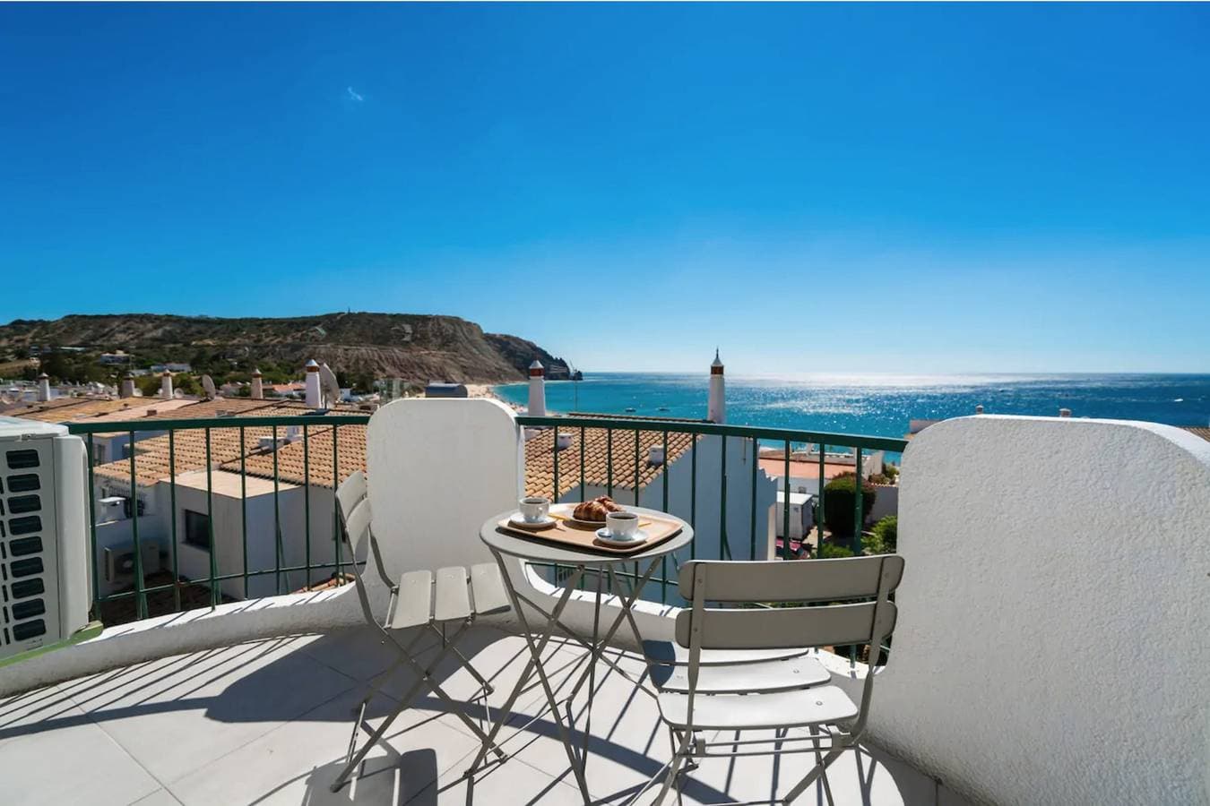 Waterside Village - Sea View Apartment 1