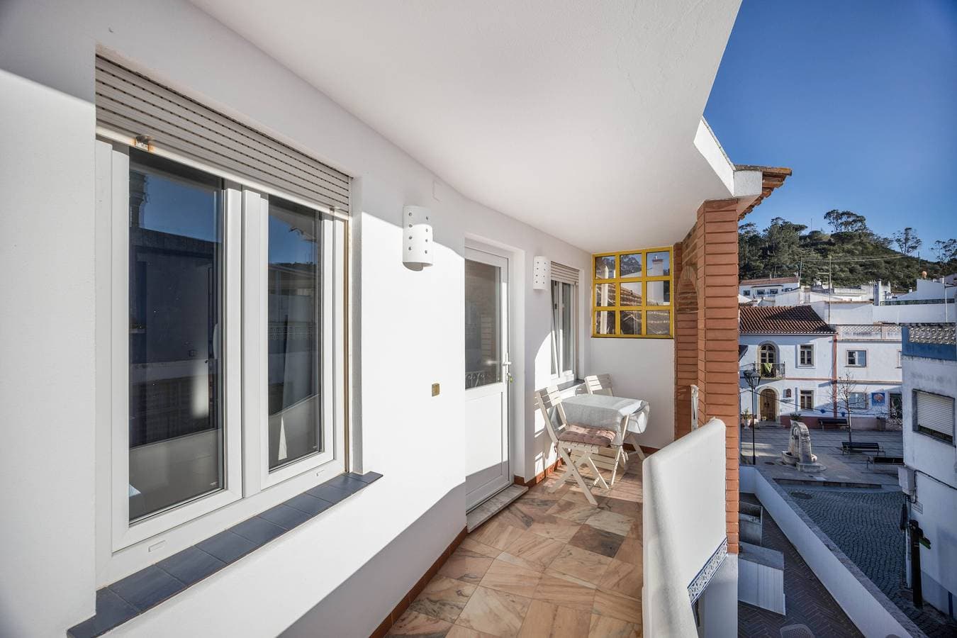 Apartamento Amarelo T1 1