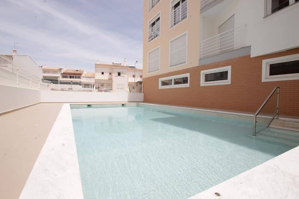 New Luxury apartment with pool - 5 min walking to the beach 1